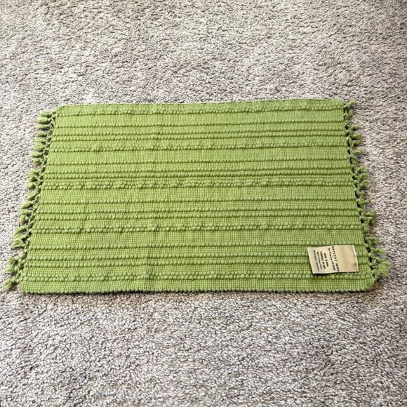 Pottery Barn Set Of 4 Green Placemats 14x20 Inches 100% Cotton Textured - Picture 3 of 7